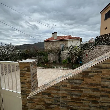 Casa de Férias Sofiamarholidays O Cantinho Da Avó Bina *