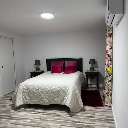 Casa de Férias Sofiamarholidays O Cantinho Da Avó Bina
